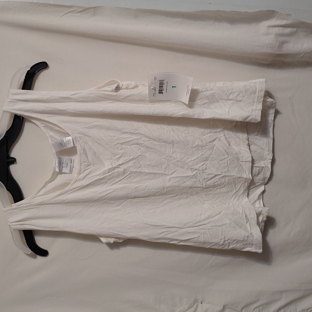 Women's sleeveless top Emma James NWT